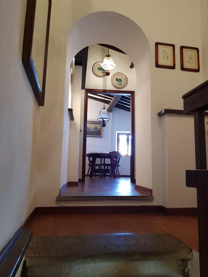 In Castello Apartment กัสตาลเญโต การ์ดุชชี ภายนอก รูปภาพ